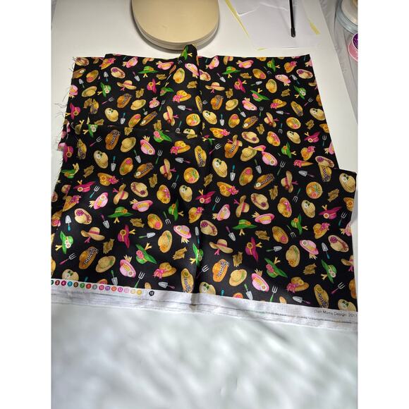 Quilt Fabric WE GROW BY THE YARD 1 yd x 44" Black Cotton Gardening Dan Morris - Picture 2 of 4